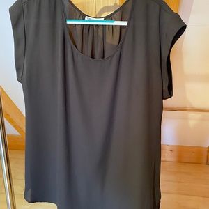 Basic black short sleeve polyester blouse